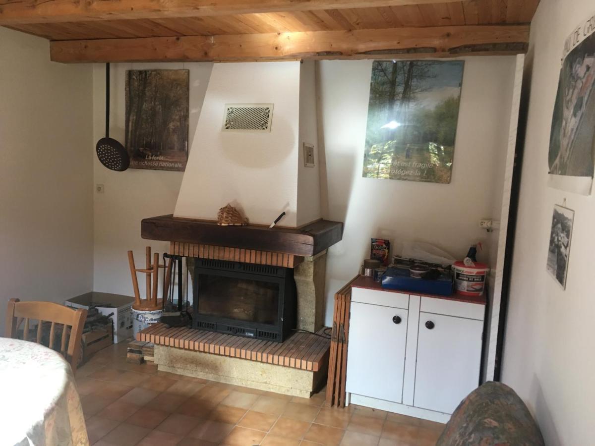 Jolie Petite Maison Dans Hameau En Pleine Nature Taussac-la-Billiere Bagian luar foto
